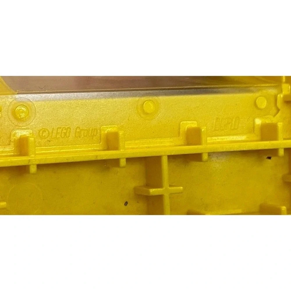 LEGO Duplo Vintage Yellow Bridge Tunnel Arched Canopy Clear Window Part 2 1x4